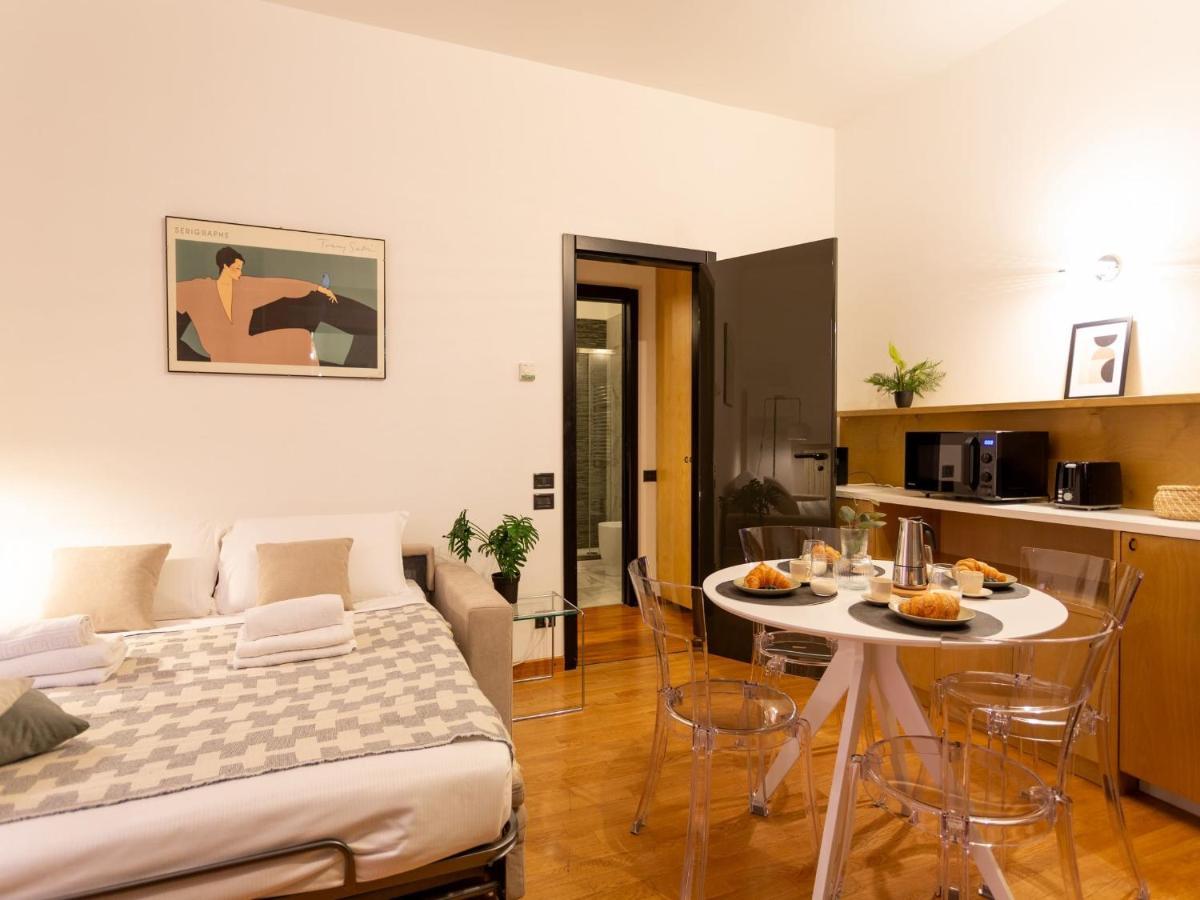 The Best Rent - Modern Apartment In The Center Milánó Kültér fotó