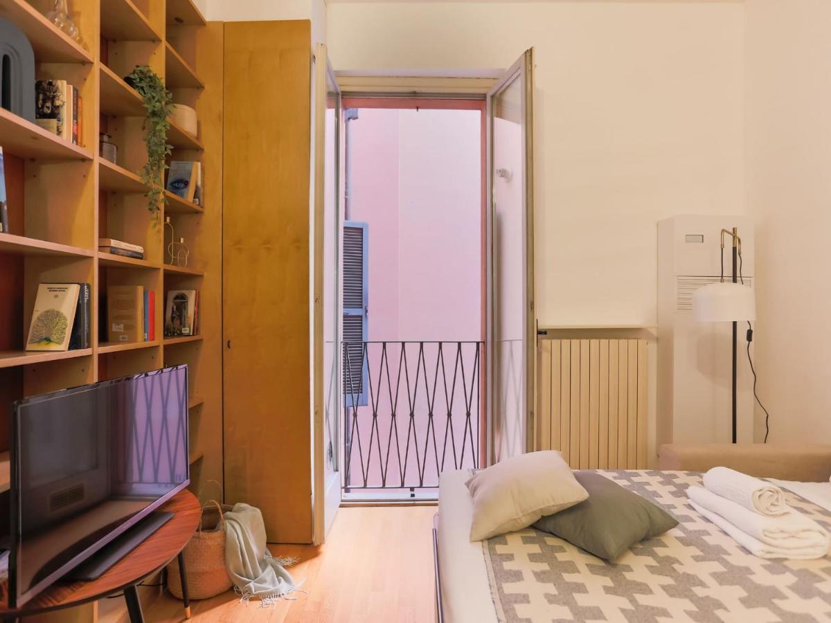 The Best Rent - Modern Apartment In The Center Milánó Kültér fotó
